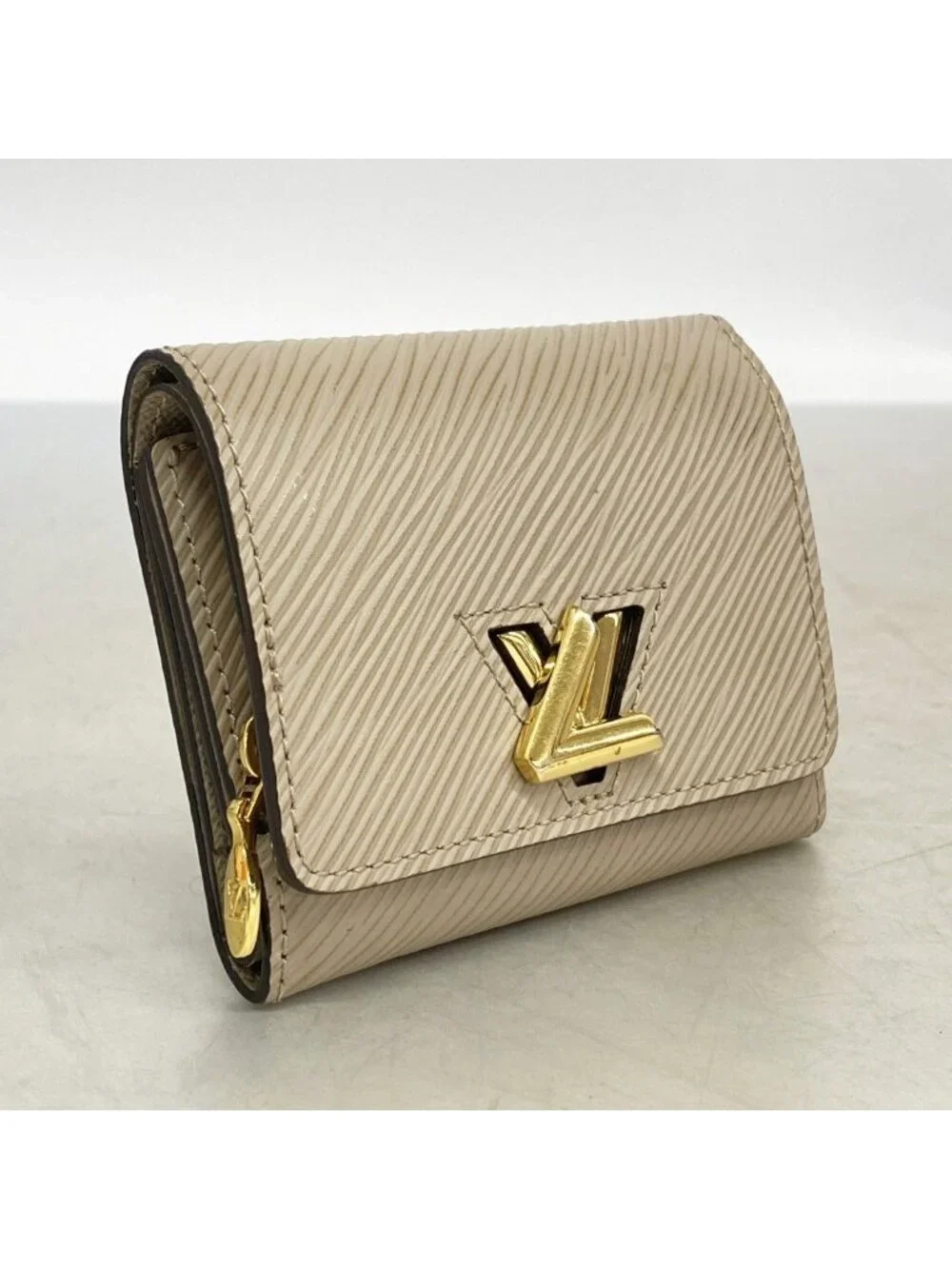 Louis Vuitton this authentic